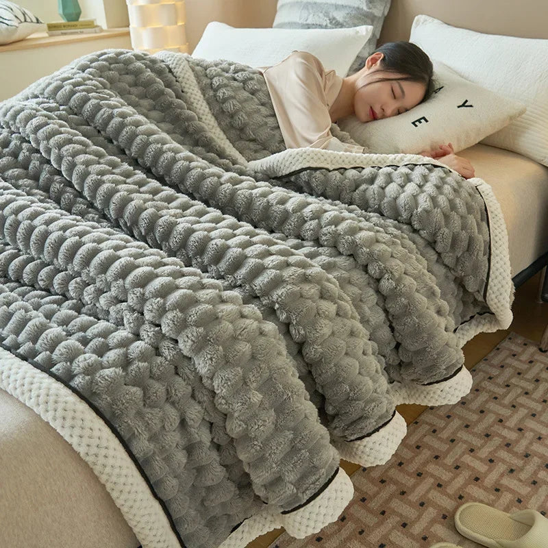 Luxuriously Soft Plaid Blanket – Sumptuous Plush Throw for Cozy Beds, Sofas, and Office Naps – Available in Multiple Sizes!