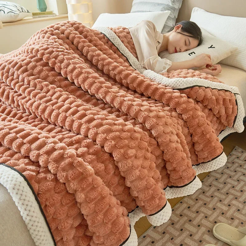 Luxuriously Soft Plaid Blanket – Sumptuous Plush Throw for Cozy Beds, Sofas, and Office Naps – Available in Multiple Sizes!
