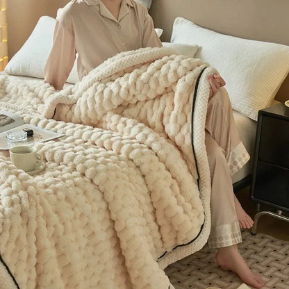 Luxuriously Soft Plaid Blanket – Sumptuous Plush Throw for Cozy Beds, Sofas, and Office Naps – Available in Multiple Sizes!