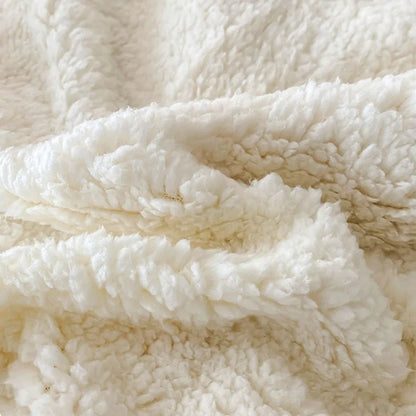 Indulge in Luxury: Cozy Striped Jacquard Taffeta Blanket - Multi-Color Lamb Fleece for All-Season Comfort in Your Office or Home